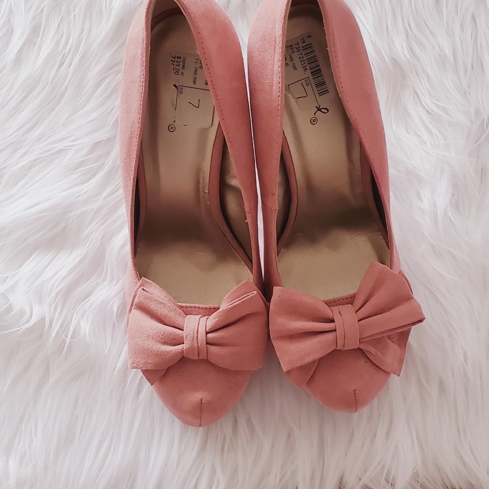 Qupid women pink high heel shoes with a bow